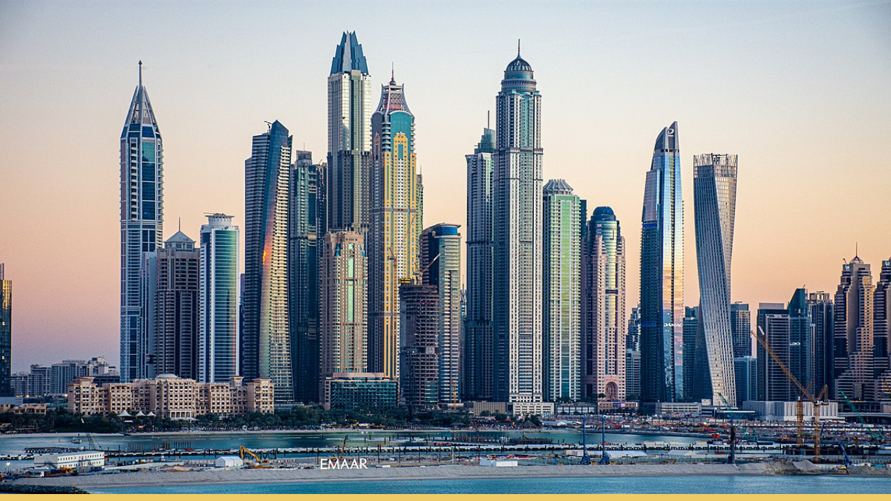 Dubai Marina is the world’s largest man-made marina, stretching 3 kilometers along the Persian Gulf and designed to house more than 200 residential towers